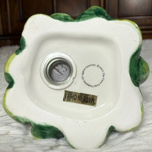 Vintage Coca-Cola Ceramic Santa and Christmas Tree Salt and Pepper Shakers Set - Picture 12 of 15